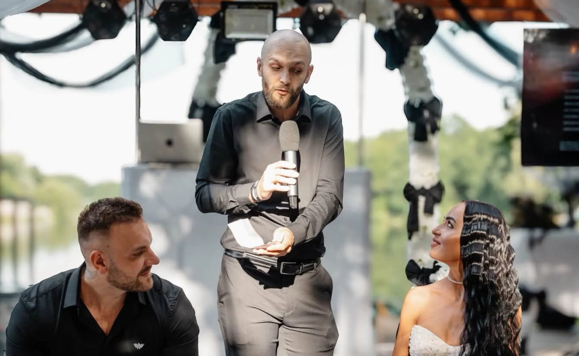 Taneční soutěž Cover StarDance hodnocení Taneční soutěž Cover StarDance může komentovat kdokoliv.
